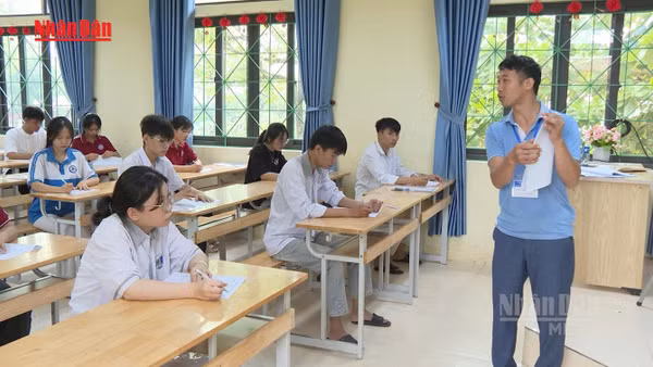 [Video] Phú Thọ: Ngày thi đầu tiên kỳ thi tốt nghiệp THPT diễn ra an toàn 