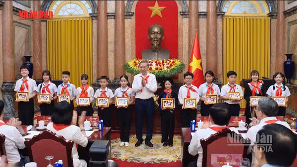 [Video] Tổng Bí thư, Chủ tịch nước Tô Lâm: Thiếu niên, nhi đồng phấn đấu hôm nay là đội viên tốt, mai sau là công dân tốt của đất nước