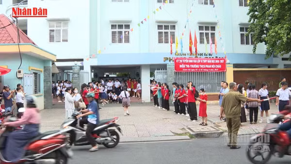[Video] Công bố điểm thi lớp 10 tại TP Hồ Chí Minh vào 9 giờ sáng mai 19/6