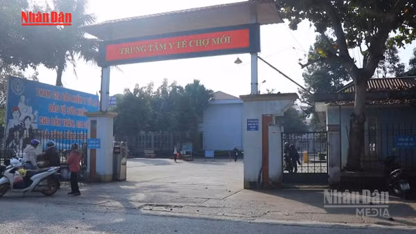 [Video] Đề xuất mỗi trạm y tế cấp xã có 15 người, tăng theo dân số