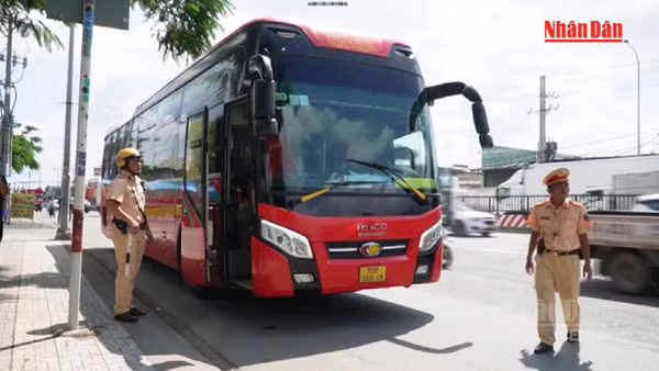 [Video] Cục Cảnh sát giao thông phát hiện hơn 4.000 tài xế có dấu hiệu lái xe quá thời gian