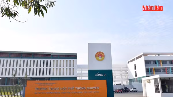 [Video] Bộ Giáo dục và Đào tạo hướng dẫn chi tiết phương án thi lại ở chuyên Tuyên Quang