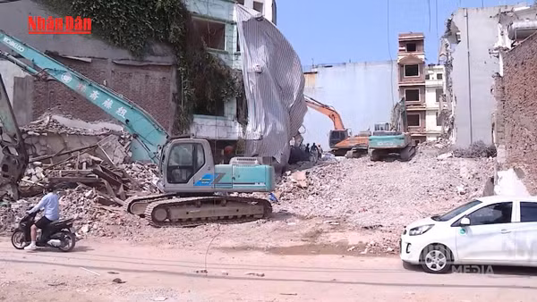 [Video] Hà Nội đề xuất bồi thường 60% giá trị nhà, đất với khu tập thể chưa có "sổ đỏ"