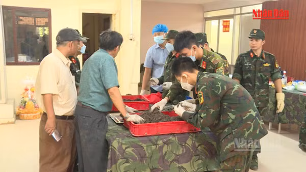  [Video] Đã tìm thấy 155 bộ hài cốt liệt sĩ ở Công viên Lê Thị Riêng
