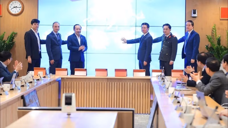 Bộ Khoa học và Công nghệ khai trương hệ thống quản lý trực tuyến các nhiệm vụ theo thời gian thực. (Ảnh ÁNH TUYẾT)