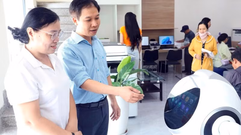 Đổi mới công nghệ, nâng giá trị cho nền kinh tế số (Ảnh: VÕ LIÊN)