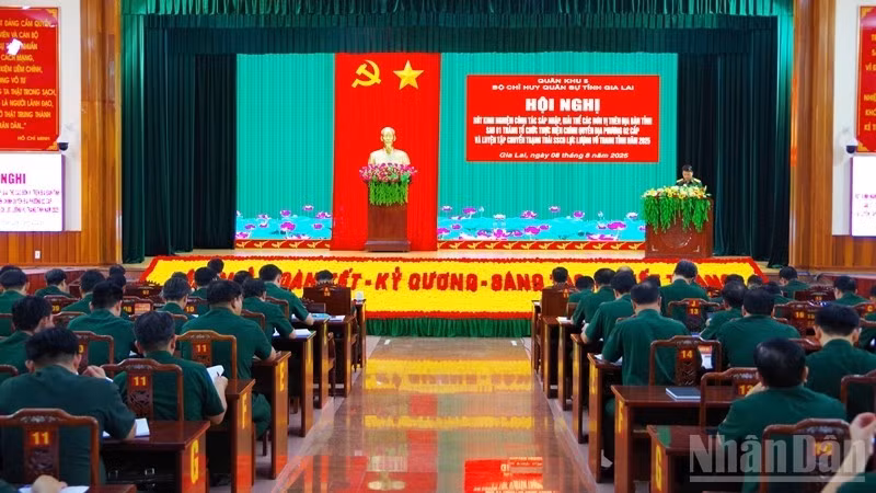 Quang cảnh hội nghị.