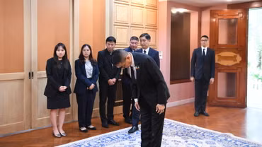 Bộ trưởng Ngoại giao Vương quốc Thái Lan Maris Sangiampongsa đến viếng Tổng Bí thư Nguyễn Phú Trọng. (Ảnh: ĐINH TRƯỜNG)