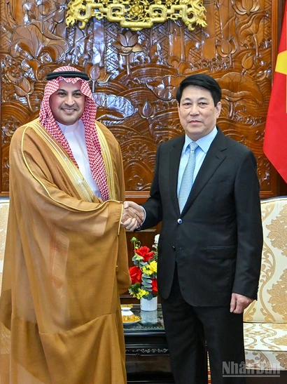 Chủ tịch nước Lương Cường và Đại sứ Saudi Arabia tại Việt Nam Mohammed Ismaeil A.Dahlwy.