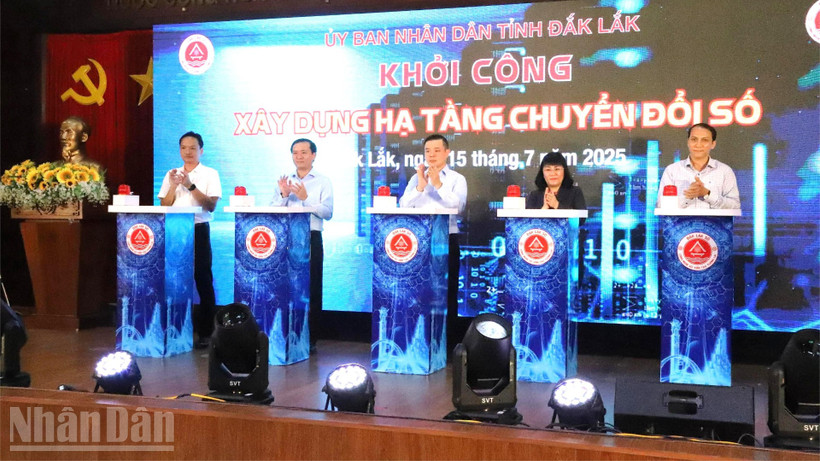 Ủy ban nhân dân tỉnh Đắk Lắk khởi công xây dựng hạ tầng chuyển đổi số vào tháng 7/2025.