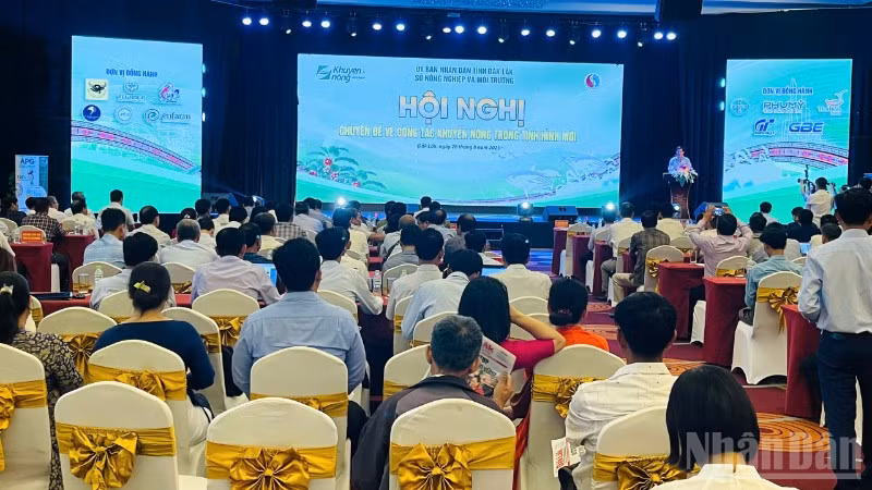 Quang cảnh hội nghị.