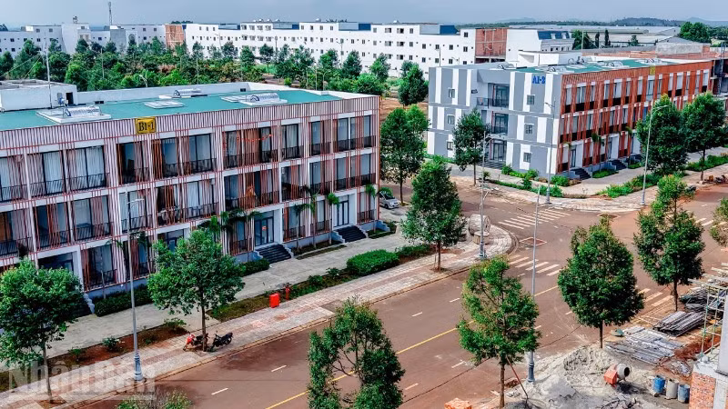 Các khu nhà ở xã hội tại Khu đô thị Ân Phú, phường Tân An, tỉnh Đắk Lắk.