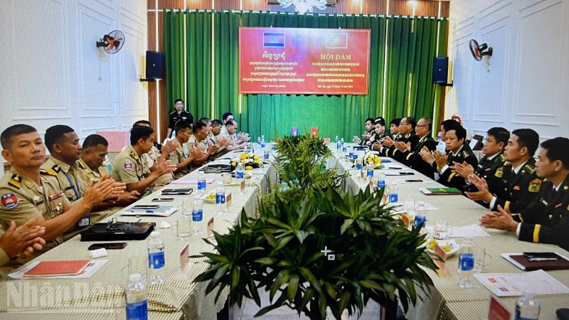 Quang cảnh buổi hội đàm.