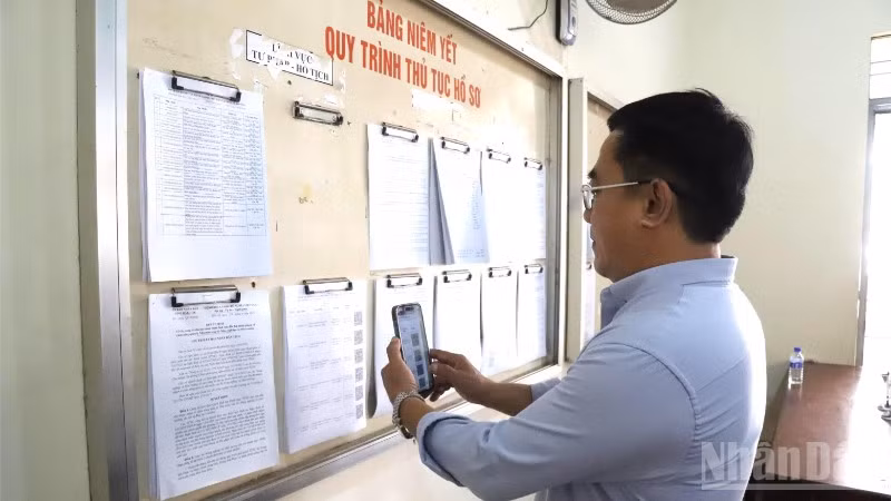 Ủy ban nhân dân xã Ea Nuôl, tỉnh Đắk Lắk quy trình thủ tục hồ sơ tại Trung tâm Phục vụ hành chính công của xã.