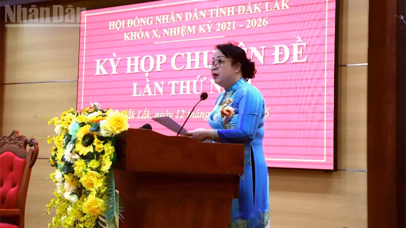 Đồng chí Cao Thị Hòa An, Ủy viên Trung ương Đảng, Phó Bí thư Thường trực Tỉnh ủy, Chủ tịch Hội đồng nhân dân tỉnh Đắk Lắk.