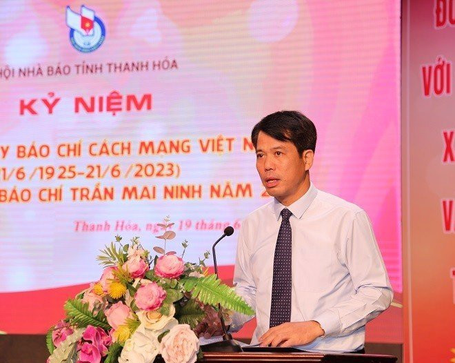 Trưởng Ban Tuyên giáo Tỉnh ủy Thanh Hóa phát biểu tại buổi lễ.