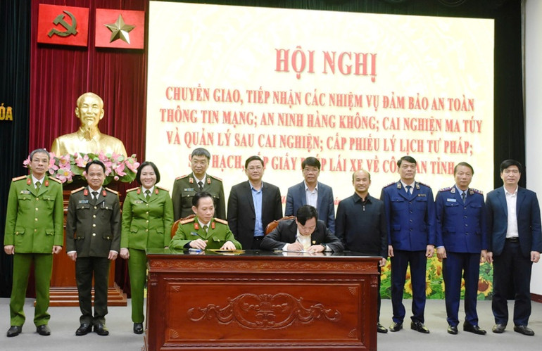Các ngành chuyển giao nhiệm vụ cho Công an Thanh Hóa.