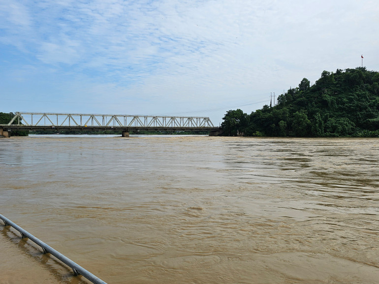 Lũ trên hạ lưu sông Mã. Lũ trên hạ lưu sông Mã.