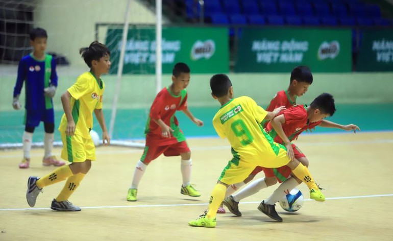 Từ sân chơi này đã phát hiện ra nhiều cầu thủ tài năng cho đội tuyển quốc gia.