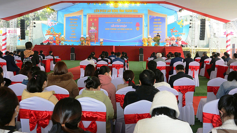 Quang cảnh buổi lễ.