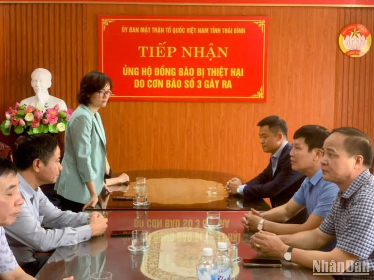 Đại diện Mặt trận Tổ quốc tỉnh Thái Bình đánh giá cao nghĩa cử tốt đẹp của Công ty cổ phần Tập đoàn Giống cây trồng Việt Nam.