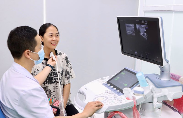 Phòng khám đa khoa của CDC Thái Bình được đầu tư nhiều máy móc hiện đại. (Ảnh: HOÀNG THÍA)