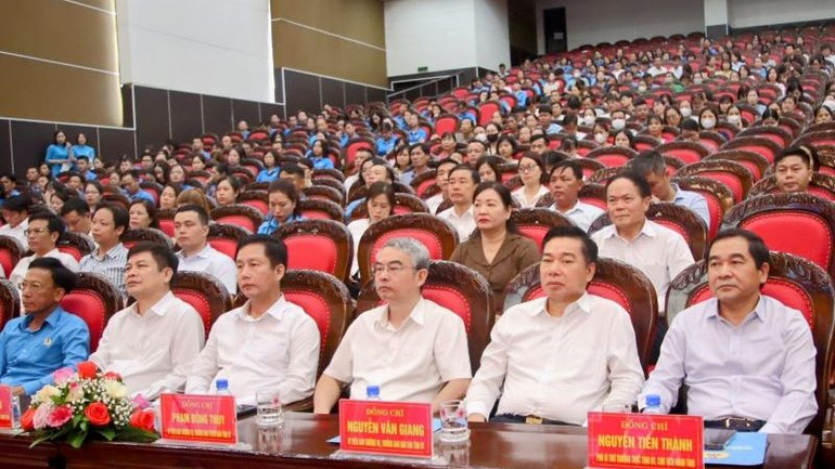 Các đại biểu tham dự Lễ tuyên dương. (Ảnh: Bá Mạnh)