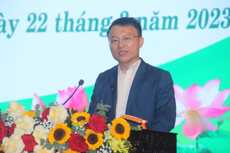 Lê Gia chia sẻ giải pháp, kinh nghiệm xây dựng, phát triển sản phẩm OCOP. Lê Gia chia sẻ giải pháp, kinh nghiệm xây dựng, phát triển sản phẩm OCOP.