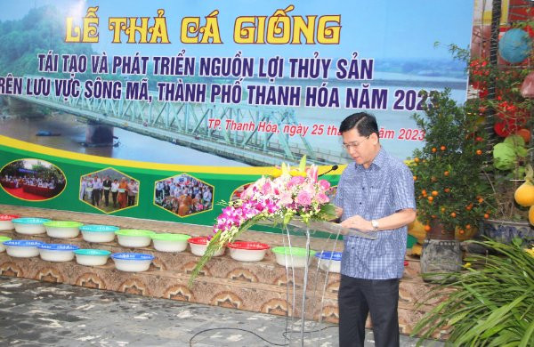 Đại diện thành phố Thanh Hóa phát biểu hưởng ứng tái tạo nguồn lợi thủy sản.