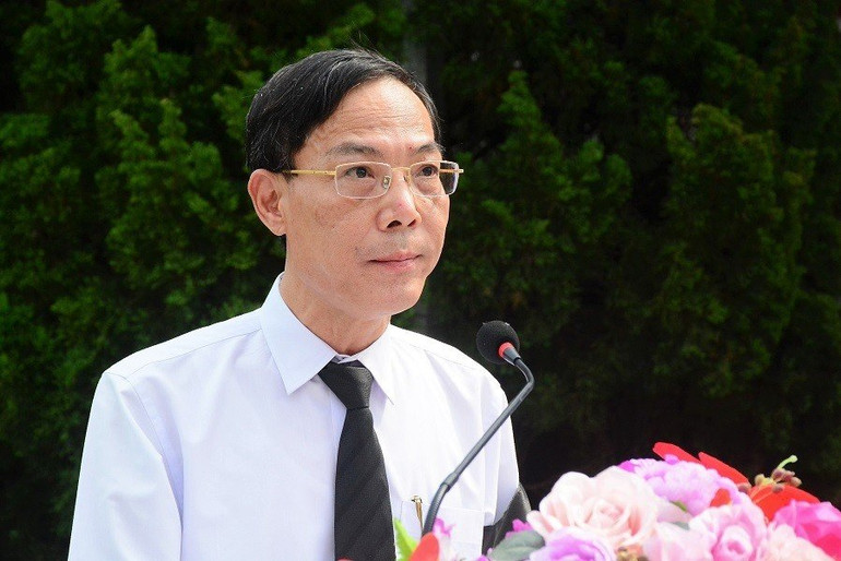 Đại diện tỉnh Thanh Hóa bày tỏ lòng tri ân, khắc ghi công lao của các liệt sĩ.