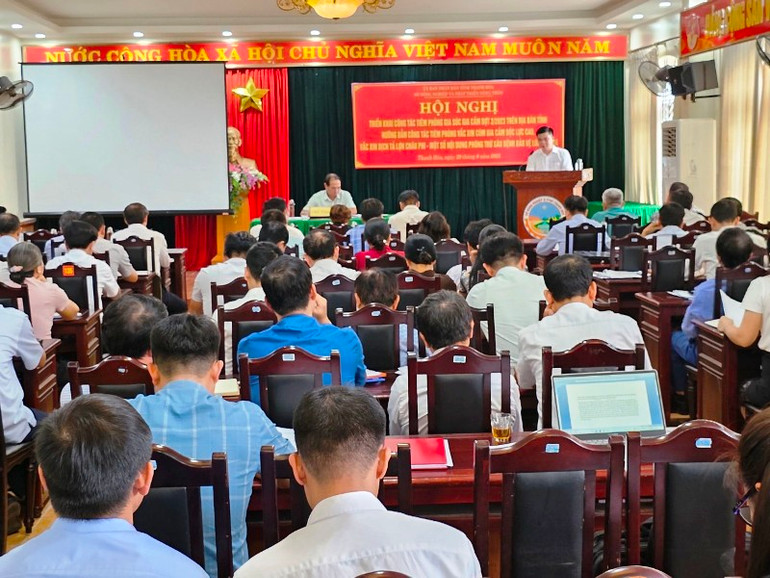 Quang cảnh hội nghị.