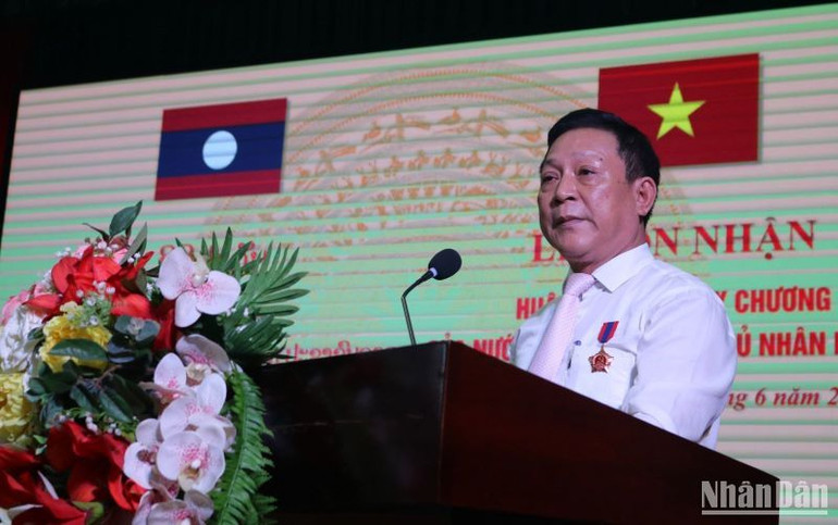 PGS, TS Nguyễn Quốc Tiến, Bí thư Đảng ủy, Chủ tịch Hội đồng Trường Đại học Y Dược Thái Bình phát biểu cảm ơn.