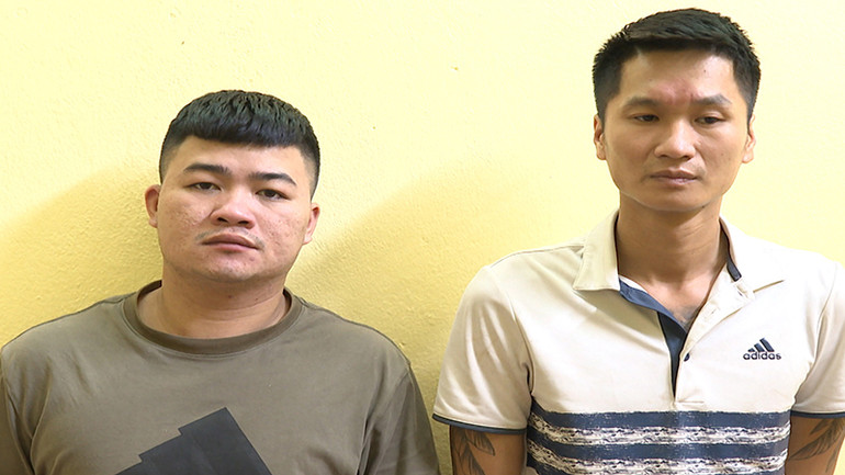 Hai đối tượng trong đường dây mua bán ma túy trái phép.
