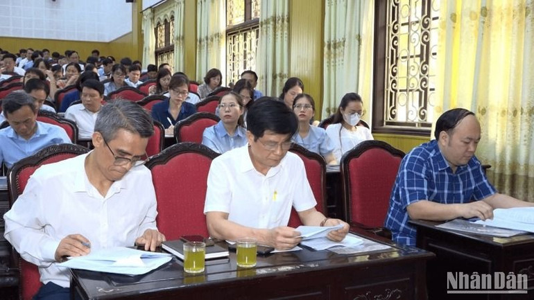 Huyện Đông Hưng triển khai Kế hoạch lấy ý kiến nhân dân vào ngày 22/4.