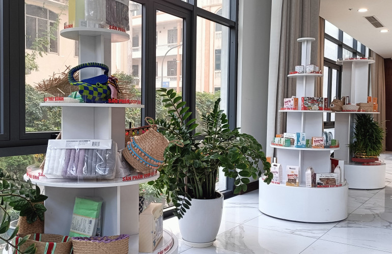 Rất nhiều sản phẩm OCOP được trưng bày, giới thiệu tại các khách sạn, khu du lịch trên địa bàn tỉnh Thái Bình.