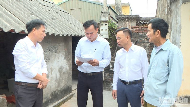 Việc tuyên truyền, vận động kết hợp khảo sát từng địa bàn, từng ngôi nhà có ý nghĩa quyết định đem đến thành công cho Chương trình xóa nhà tạm, nhà dột nát ở thành phố Thái Bình.