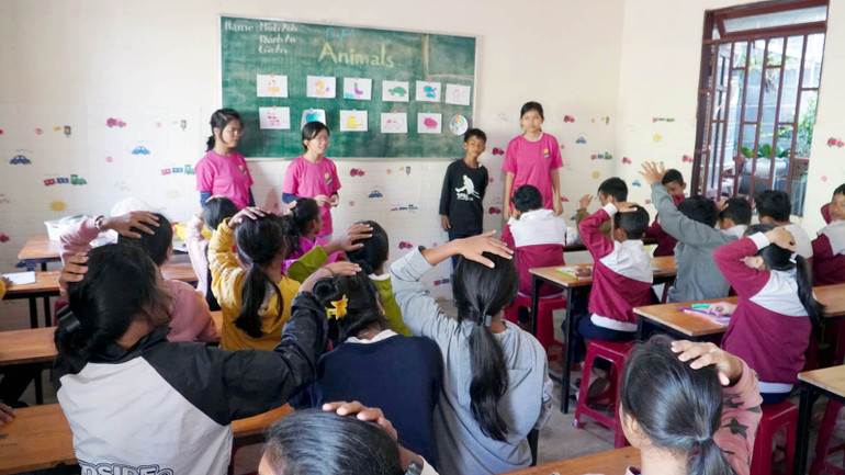 Dự án dạy học hè tình nguyện “Hè iClass - gieo kiến thức - gặt yêu thương” diễn ra từ ngày 14/7 đến 2/8.