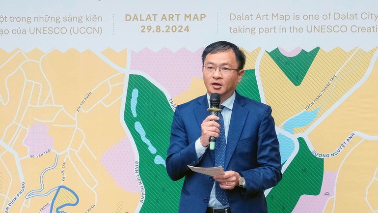 Chủ tịch Ủy ban nhân dân thành phố Đà Lạt Đặng Quang Tú phát biểu tại lễ ra mắt Dalat Art Map.