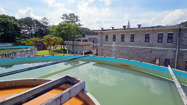 Bể lắng xử lý tại nhà máy nước Đanka 1.
