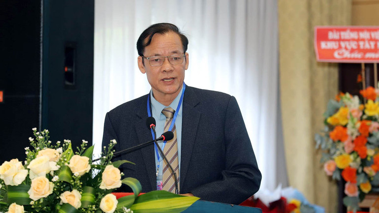 Nhà báo Uông Thái Biểu chia sẻ kinh nghiệm tuyên truyền thúc đẩy chuyển đổi xanh. Nhà báo Uông Thái Biểu chia sẻ kinh nghiệm tuyên truyền thúc đẩy chuyển đổi xanh.