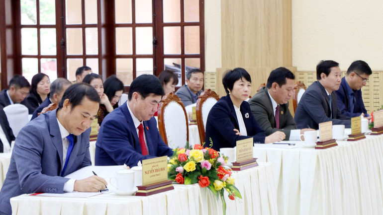 Các đại biểu tham dự lễ phát động.