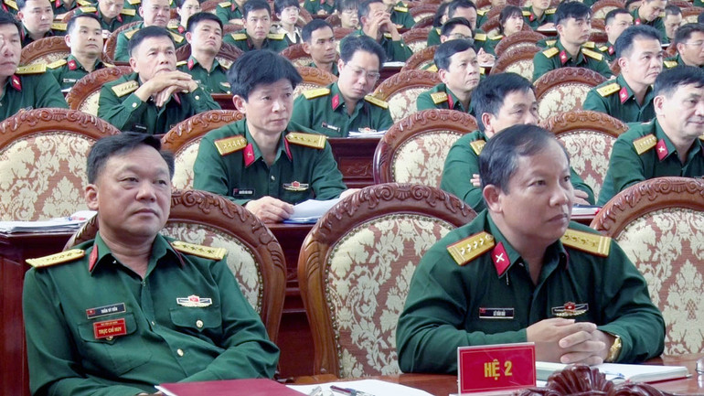 Đại biểu tham dự hội nghị.