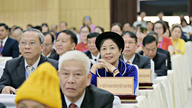 Đại biểu tham dự đại hội.