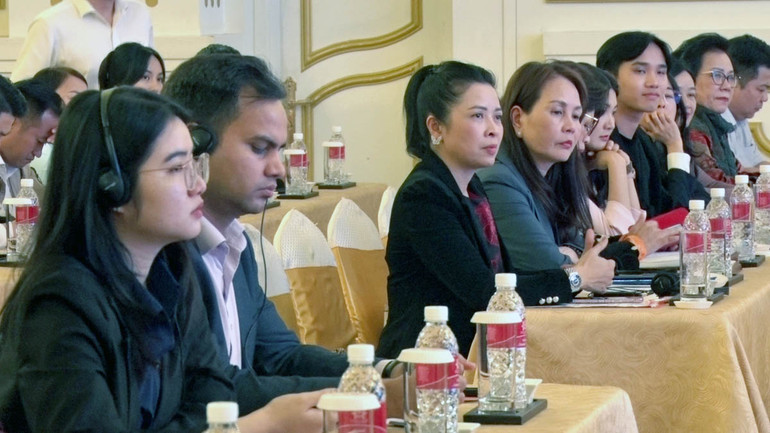 Đại biểu Lâm Đồng và Ấn Độ tham dự hội nghị.