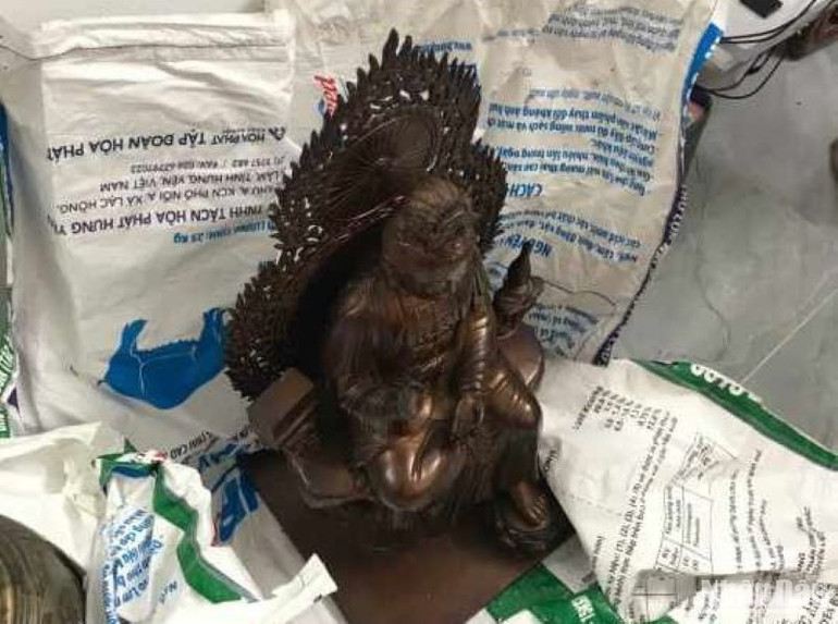 Đối tượng Phước thường chọn thời gian từ 17 giờ đến 21 giờ để trộm cắp.