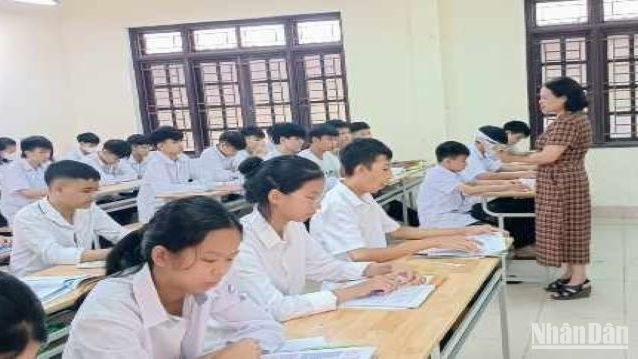 Một số học sinh trúng tuyển vào lớp 10 tại Trung tâm Giáo dục nghề nghiệp-Giáo dục thường xuyên huyện Kiến Xương, tỉnh Thái Bình hiện nay đã ổn định tư tưởng để học tập.