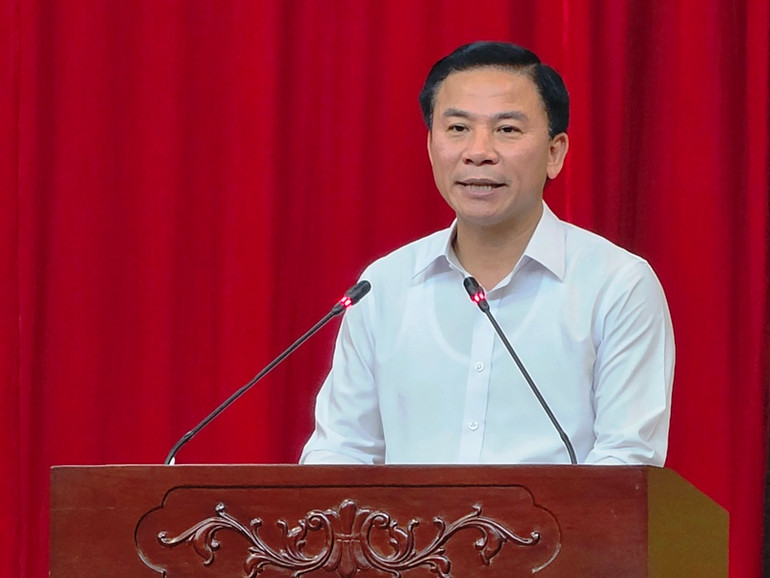 Bí thư Tỉnh ủy Thanh Hóa Đỗ Trọng Hưng phát biểu tại hội nghị. Bí thư Tỉnh ủy Thanh Hóa Đỗ Trọng Hưng phát biểu tại hội nghị.