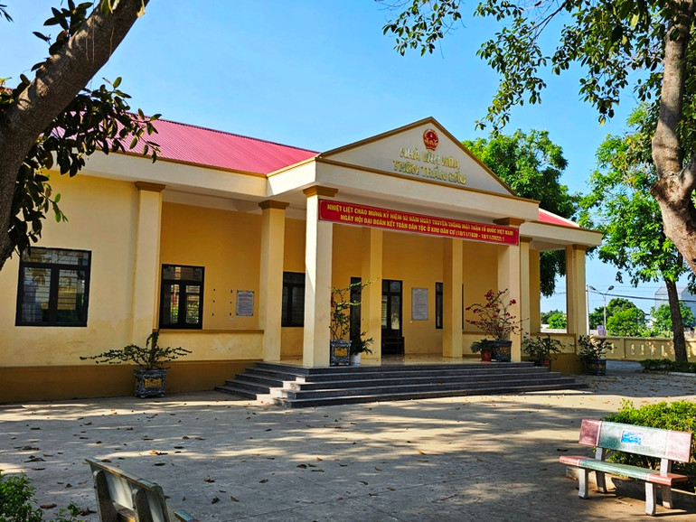 Điểm sinh hoạt cộng đồng, sinh hoạt chi bộ đảng ở thôn Trần Cầu, xã Quảng Bình, huyện Quảng Xương.