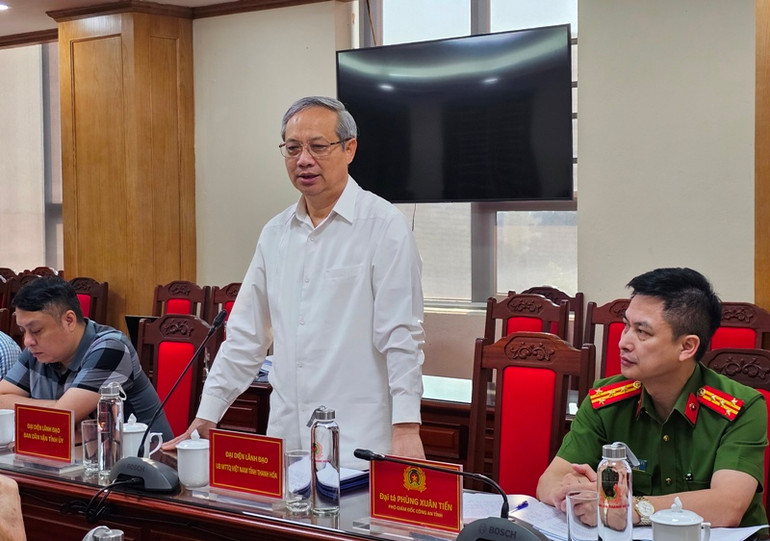 Đại diện Mặt trận Tổ quốc tỉnh Thanh Hóa phát biểu, thảo luận tại Hội nghị.