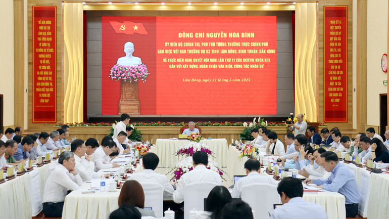 Tất cả các nội dung, nhiệm vụ đã và đang triển khai đều hướng đến tạo cho tỉnh Lâm Đồng mới có các điều kiện thuận lợi để cất cánh trong tương lai.